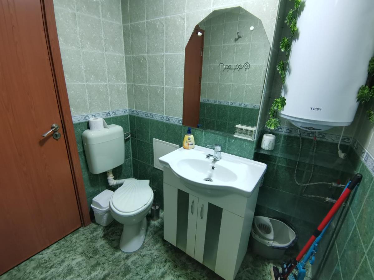 Central Apartment Targovishte Kültér fotó